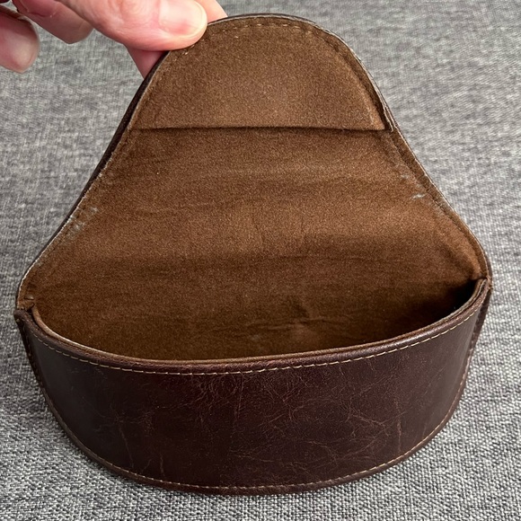 Fossil Vintage Brown Leather Glasses Sunglasses Case Half Moon 80s 90s Classic - Picture 6 of 13